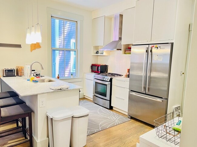 Photo - 15 Boardman St Unit 1