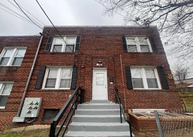 Photo - 2820 Pomeroy Rd SE