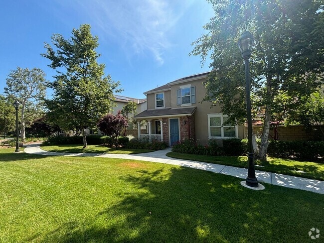 Building Photo - Beautifully Remodeled 3-Bedroom Home in Va...