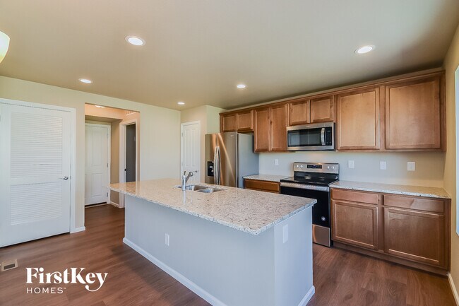 Photo - 6922 Shunka Ln