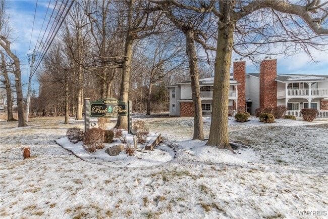 Photo - 1105 Youngs Rd