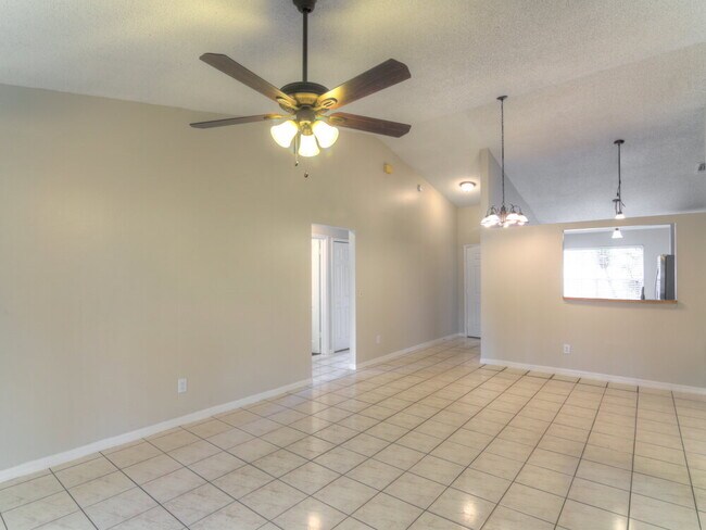 Photo - 1247 Holly Springs Cir
