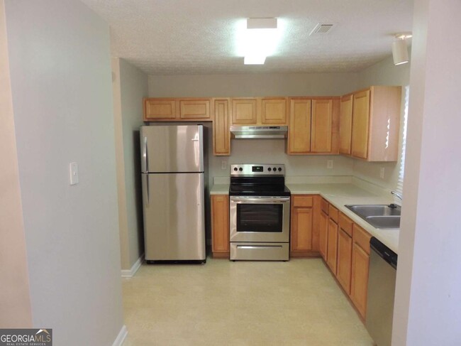 Photo - 5659 Windfall Ln