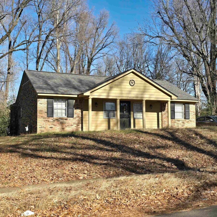 Photo - 2662 Orman Ave