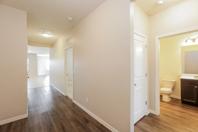 Photo - 37317 W Bello Ln