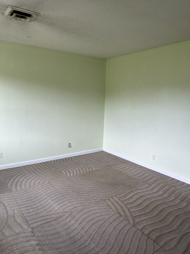 Photo - 2207 Aspen Ave Unidad Duplex