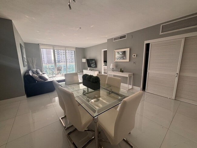 Photo - 3801 S Ocean Dr Unidad ID1255495P
