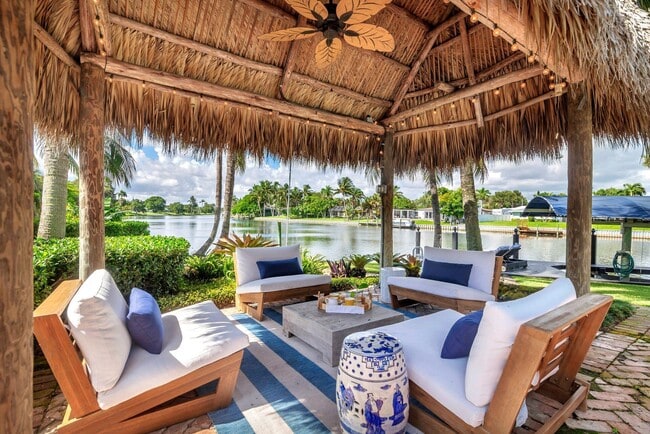 Photo - 7813 Pine Tree Ln