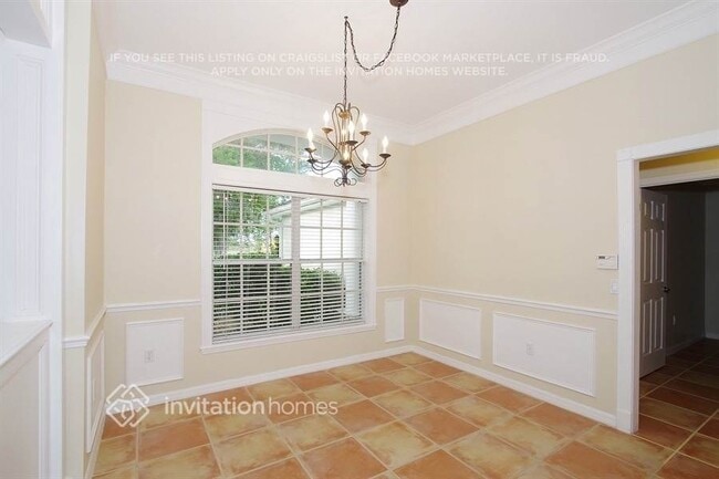 Photo - 6253 Oak Shore Dr