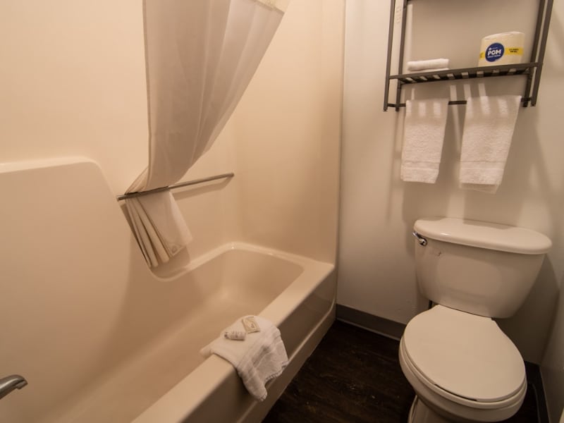 Photo - 346 W Kansas St Unit 204