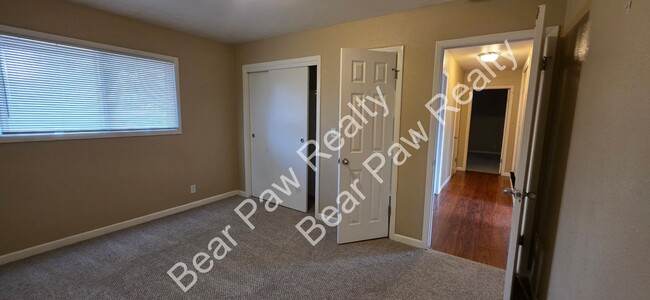 Photo - 130 Williams St Unit Apt A