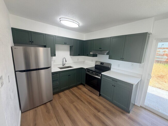 Photo - 4th St Triplex Unit 510