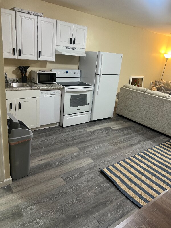 Photo - 2890 Parkwood Rd Unidad 1