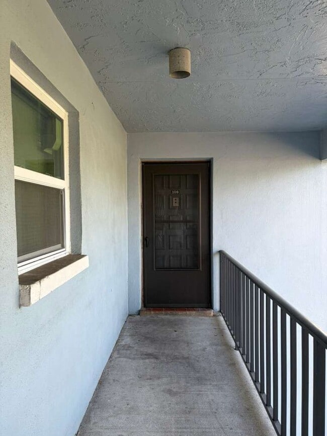 Photo - P167 - LMB #108 Unit P167 - LMB - 2202 57th St S, #108