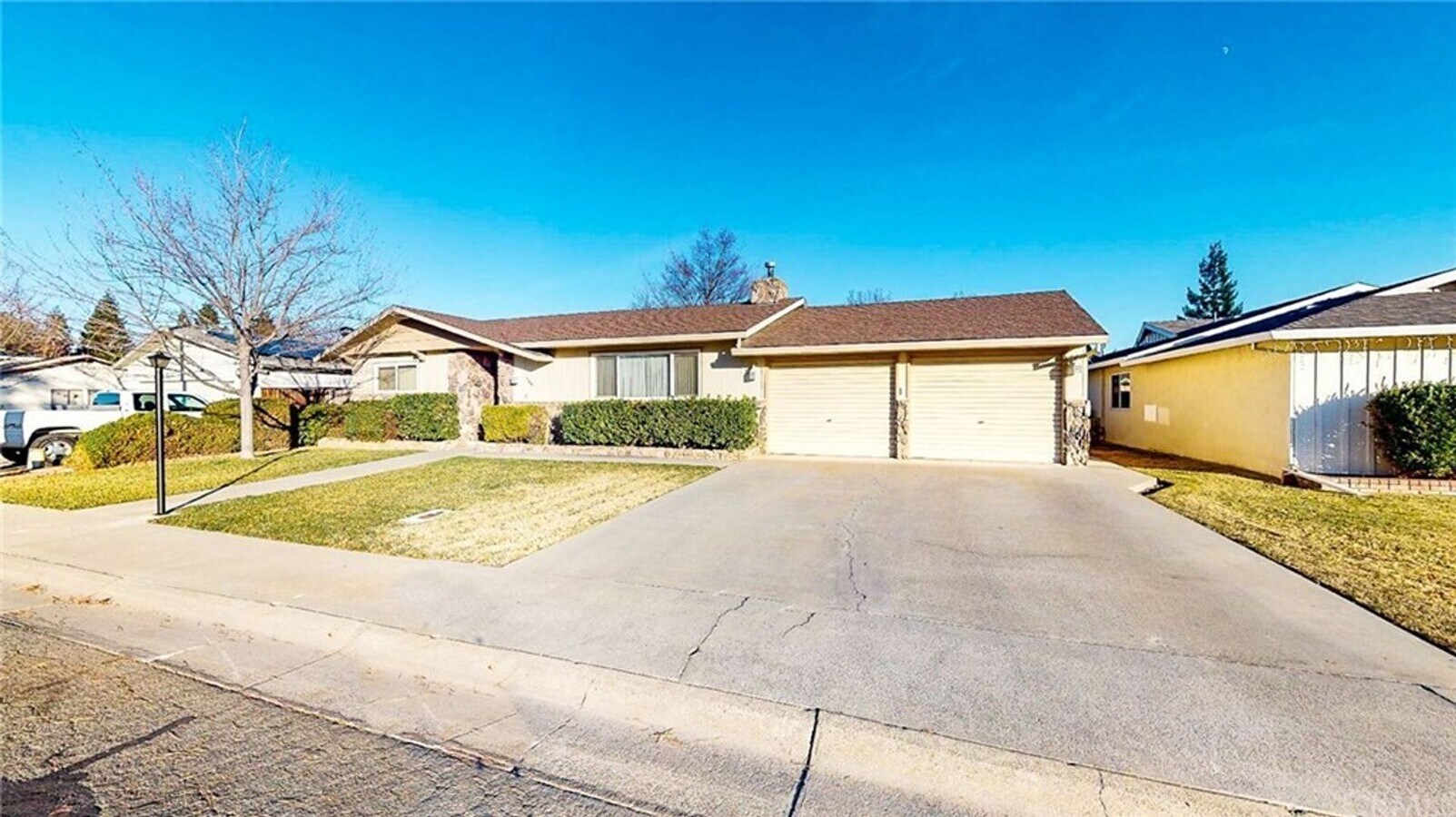 Beautiful home located on a quiet street in Orland - Beautiful home located on a quiet street in Orland