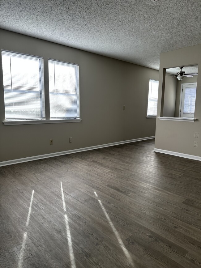 Photo - 420 Prince Ln