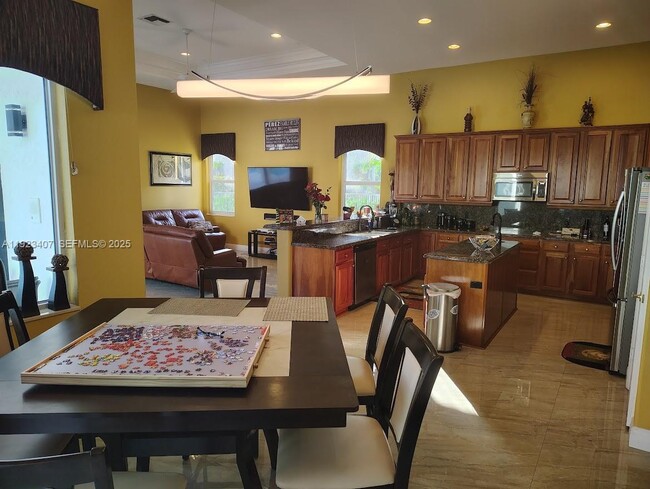 Photo - 15802 SW 15th St