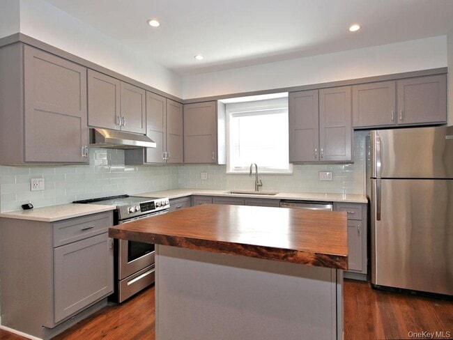 Photo - 494 W William St Unit 1st Floor