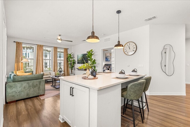 1223 E Plant St Unit SI ID1511055P