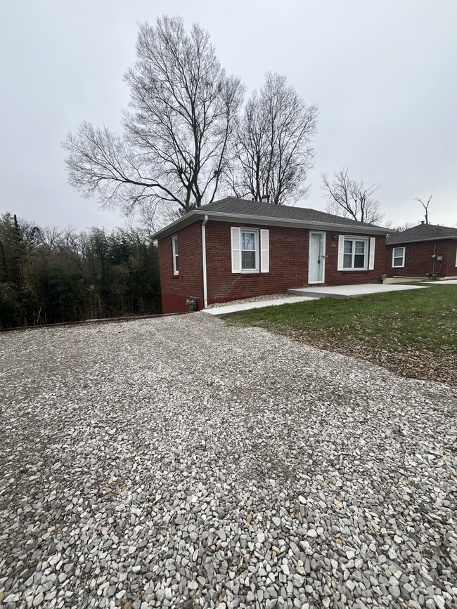 Photo - 114 Moffett Ave