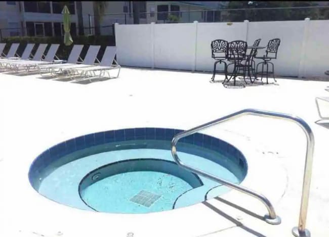 Photo - 8824 Coral Palms Ct Unit B