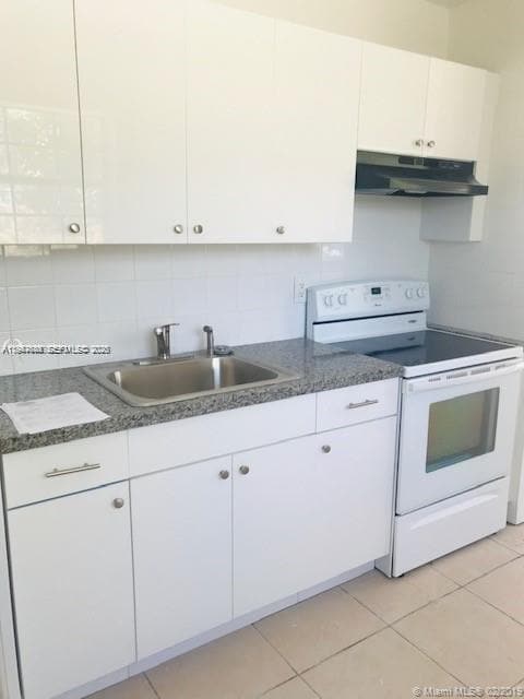 Building Photo - 752 NW 3rd Ct Unit 2