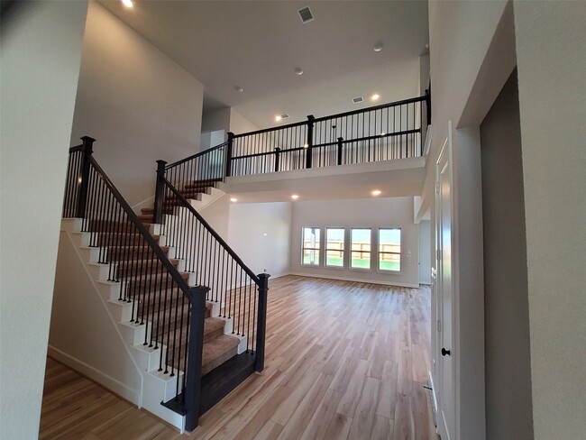 Photo - 20814 Flat View Dr