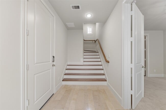 Photo - 2508 Sherwin St