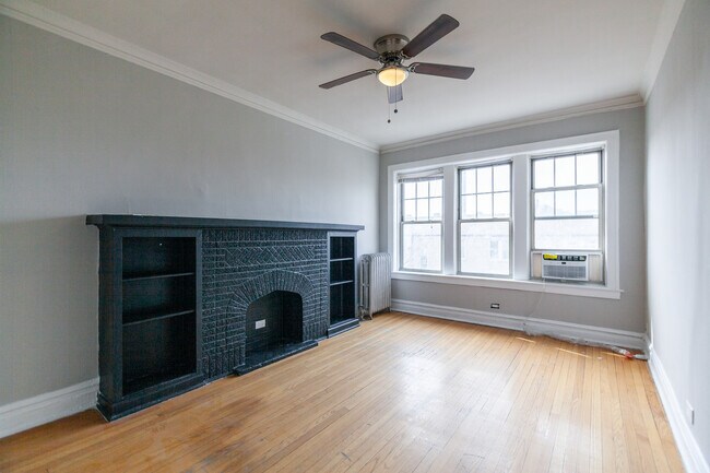 Photo - 3537 N Troy St Unit 1