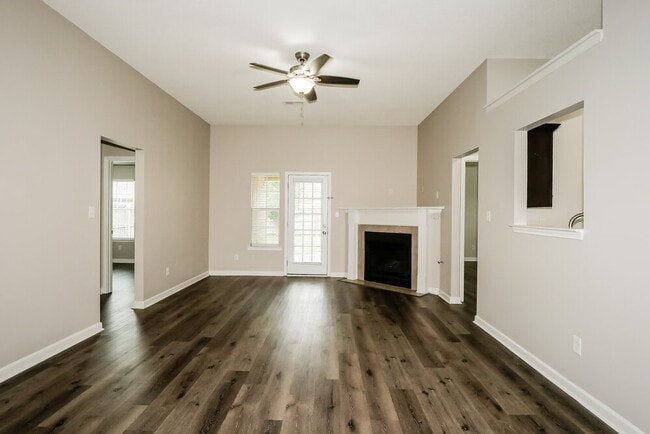 Photo - 7959 Ridgedale Dr