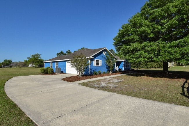 Photo - 9892 SW 95th Pl