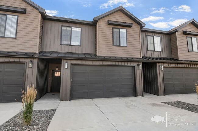 Photo - 525 N 4th St