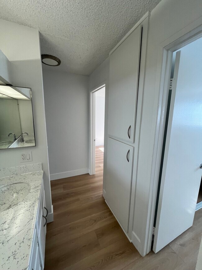 Villa Woods Apartments