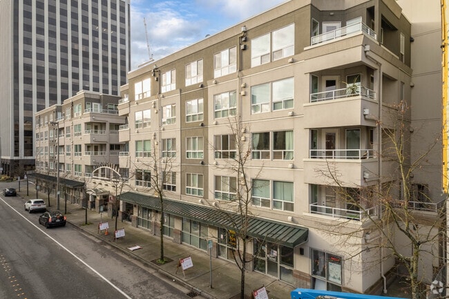 Exterior - Metropolitan Building