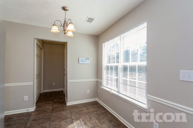 Photo - 4177 Shoreside Cir SW