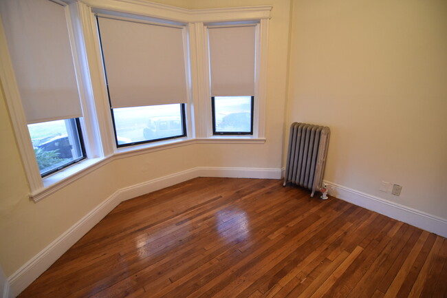 Photo - 1156 Commonwealth Ave Unidad 12A Rental