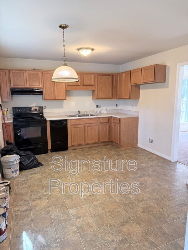 Photo - 5201 Hallmark Dr