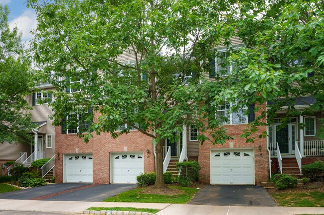 Photo - 40 Kennedy Ct Townhome
