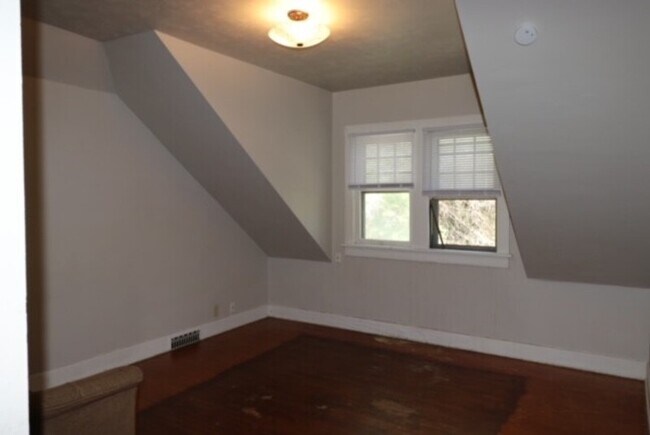 Photo - 1218 S 16th St