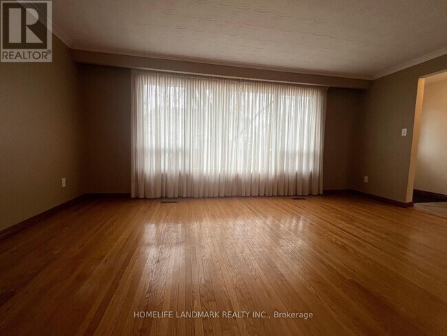 Photo - 12 Pratt Cir