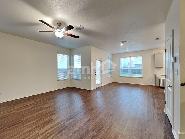 Photo - 2717 Lillybrook Ln