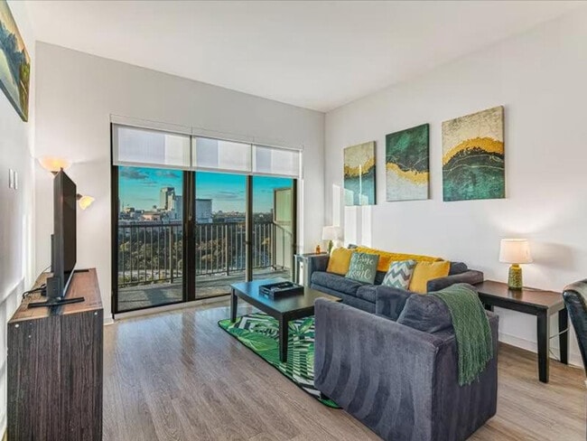 Photo - 2121 Holcombe Blvd Unidad ID1359141P