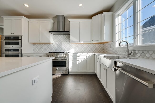 Photo - 22 Silent Nest Wy