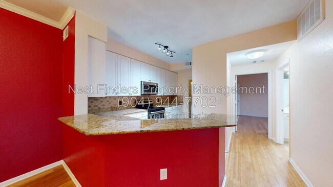 8539 Gate Pkwy W Unit 122