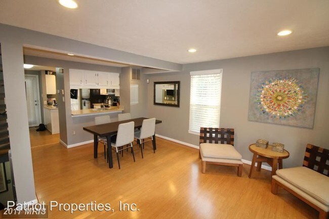 Photo - 2 br, 2 bath House - 1570 Woodcrest Dr.