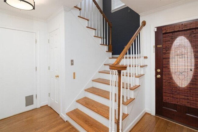 Photo - 1920 Avis Ln