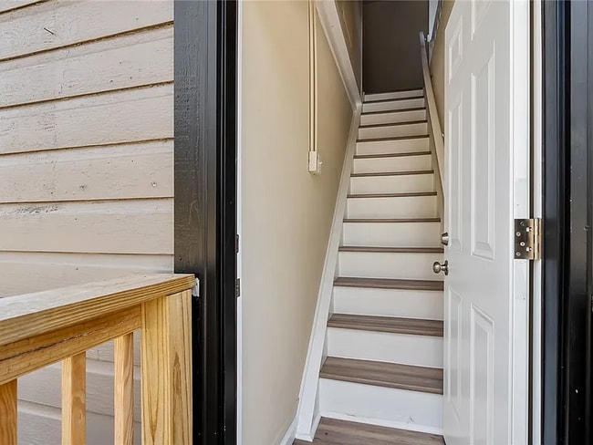 Photo - 606 Hwy 29 Byp N Unidad 3