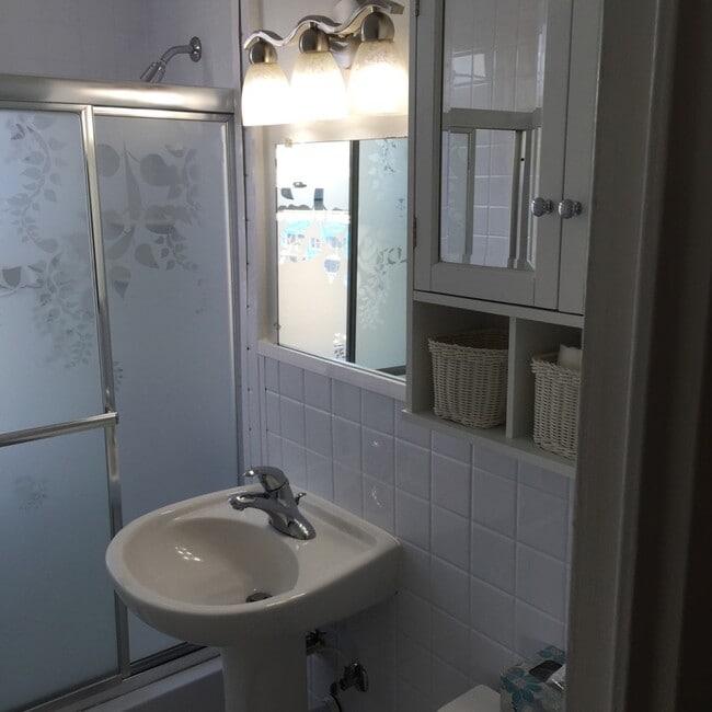 Bathroom - 444 Bedford Street Unit 9B
