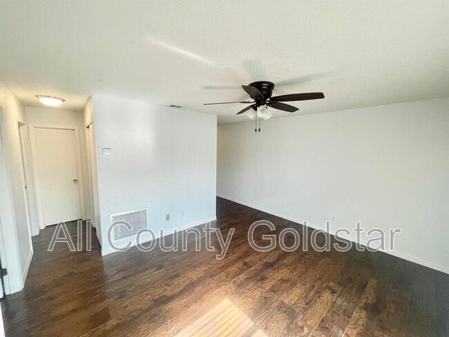 Photo - 9490 Tacoma Ave Unit Apt A