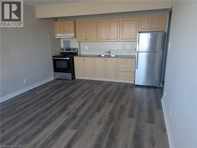 Photo - 468 Ottawa St N Unit 347D